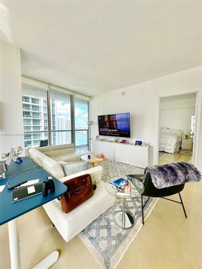 495 Brickell Ave # 3210, Miami FL 33131