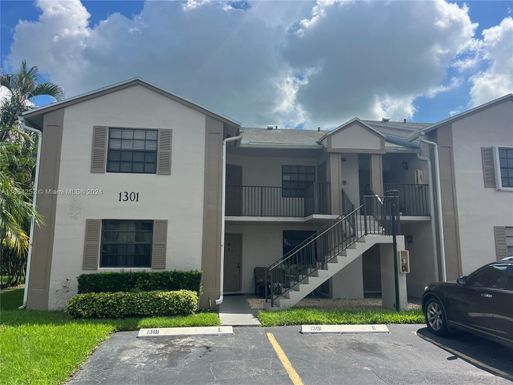 1301 S Franklin Ave # 1301L, Homestead FL 33034