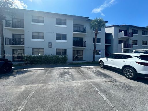 7135 NW 179th St # 110, Hialeah FL 33015