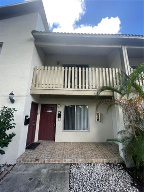 3713 Riverside Dr # 3713, Coral Springs FL 33065