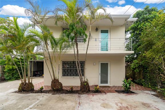 26 SW 20th Rd, Miami FL 33129