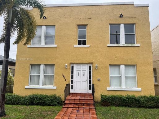 1612 Harrison St # 6, Hollywood FL 33020