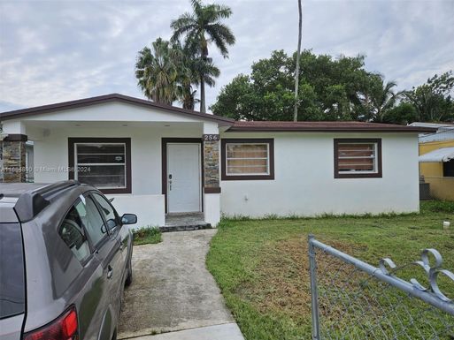 256 NW 82nd Ter, Miami FL 33150