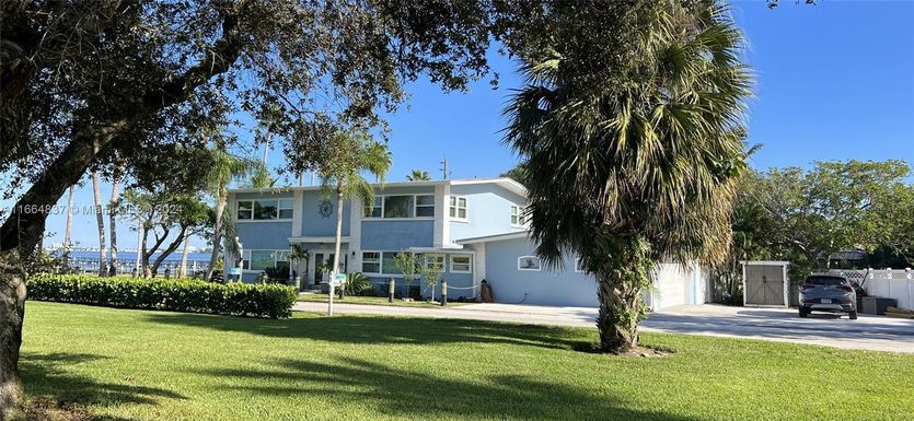 13549 S Indian River Dr, Jensen Beach FL 34957