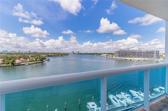 6770 Indian Creek Dr # 8L, Miami Beach FL 33141