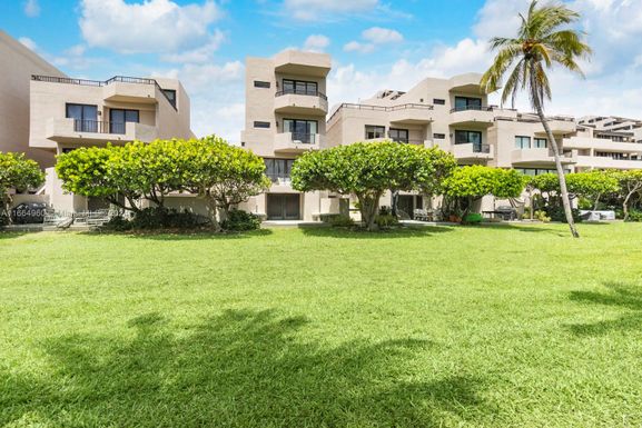 201 Crandon Blvd # 174, Key Biscayne FL 33149