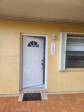 3700 NW 62nd Ave # 103, Virginia Gardens FL 33166