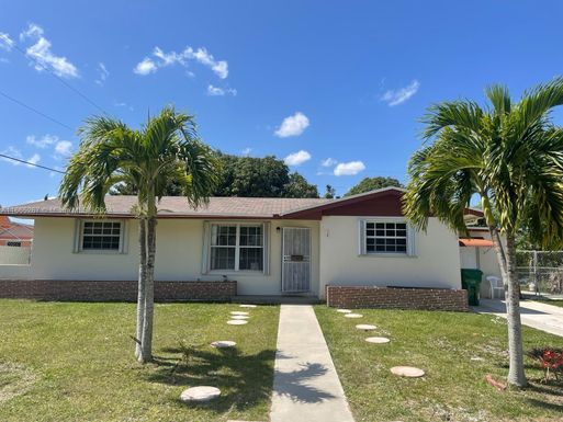 17860 SW 112th Ct, Miami FL 33157