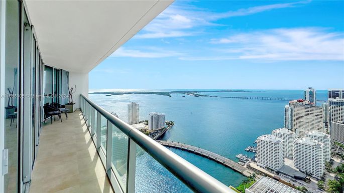 495 Brickell Ave # 5011, Miami FL 33131