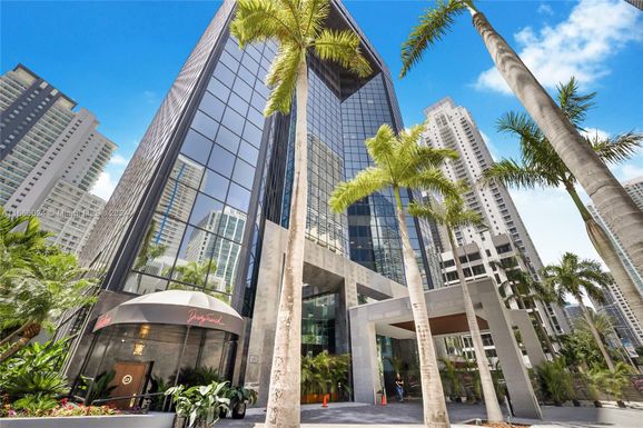 1200 Brickell Ave # D, Miami FL 33131