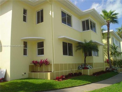 2931 Sheridan Ave # 1, Miami Beach FL 33140