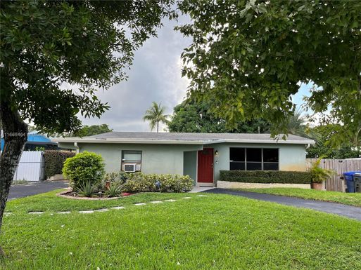 2300 N 61st Ter, Hollywood FL 33024