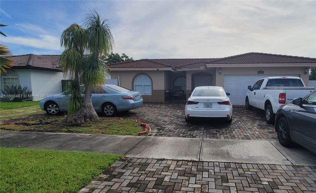 20331 SW 130th Ct, Miami FL 33177