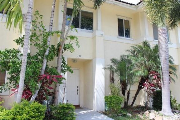 147 Hidden Ct Rd # 43, Hollywood FL 33023