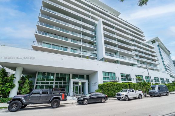 1600 SW 1st Ave # 610, Miami FL 33129