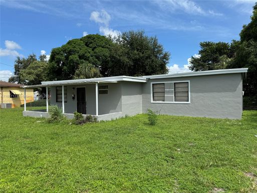 2351 NW 132nd St, Miami FL 33167