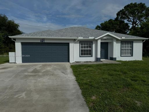 467 SW Copperfield Ave, Port St. Lucie FL 34953