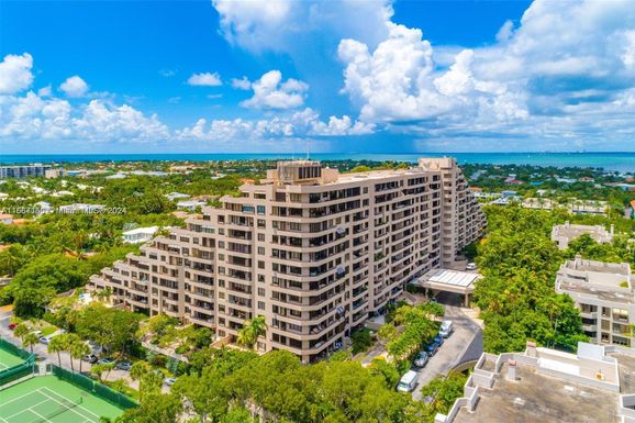 151 Crandon Blvd # 140, Key Biscayne FL 33149