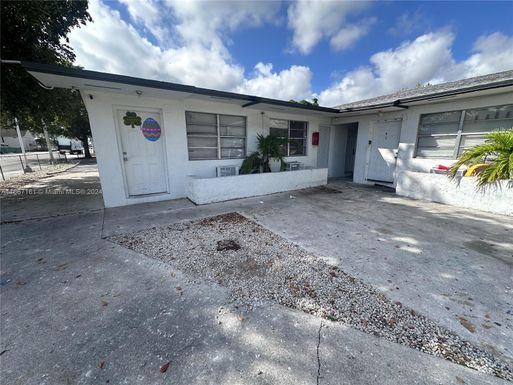 7090 NW 17th Ave # 1, Miami FL 33147