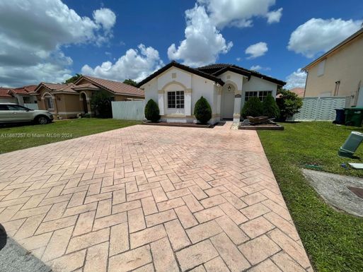 7745 NW 194th St, Hialeah FL 33015