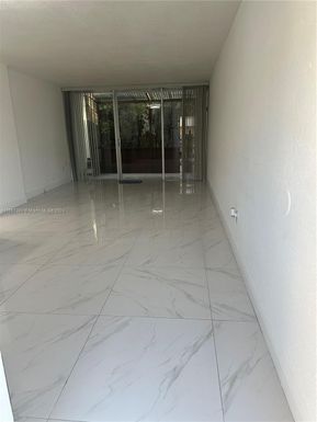 8810 Fontainebleau Blvd # 115, Miami FL 33172