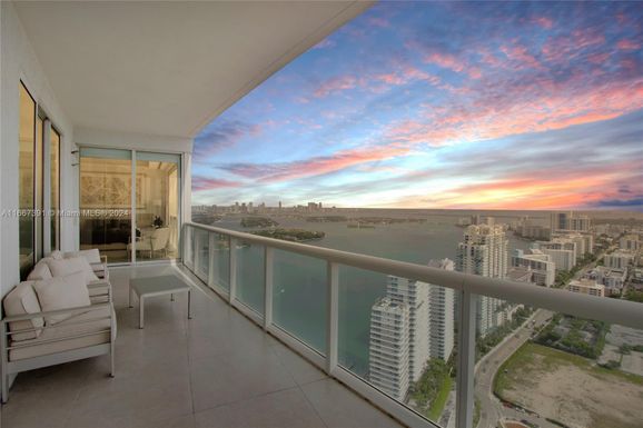 450 Alton Rd # 4104, Miami Beach FL 33139