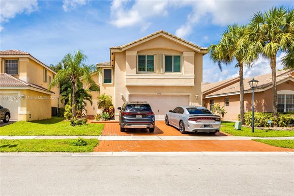 4334 SW 128th Ave, Miramar FL 33027