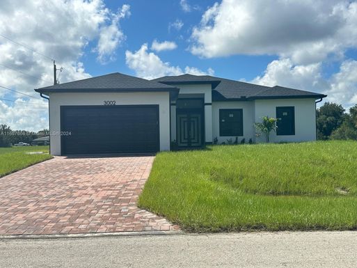 3002 E 18 St, Other City - In The State Of Florida FL 33972