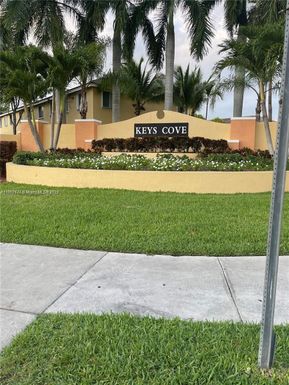 2811 SE 17th Ave # 110, Homestead FL 33035