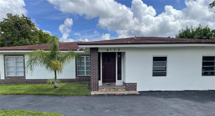 8172 NW 68th Ter, Tamarac FL 33321