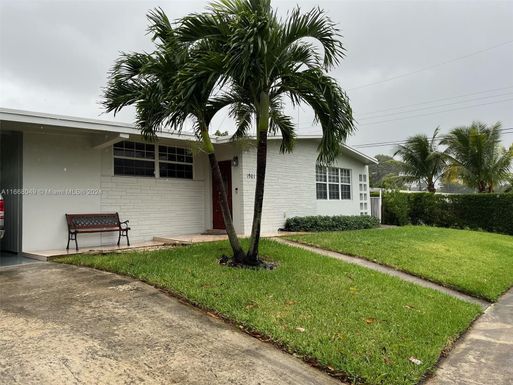 1901 Montague St, Lake Worth FL 33461