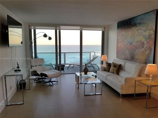 5161 Collins Ave # 1715, Miami Beach FL 33140