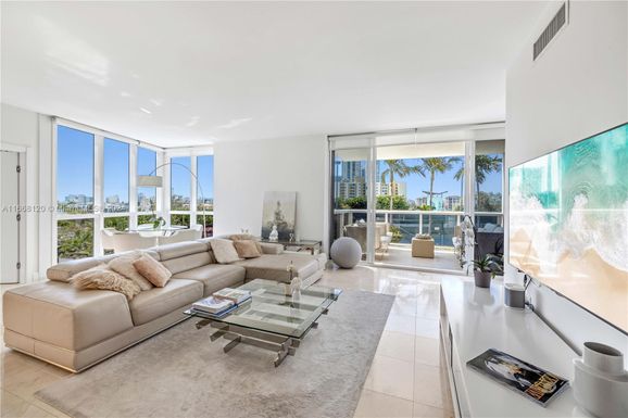 400 Alton Rd # 610, Miami Beach FL 33139