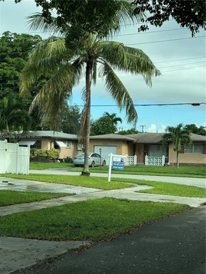 640 N 71st Ter # 0, Hollywood FL 33024