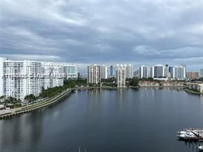 2750 NE 183rd St # 1610, Aventura FL 33160