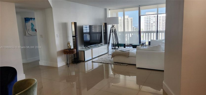 1000 Island Blvd # 2508, Aventura FL 33160