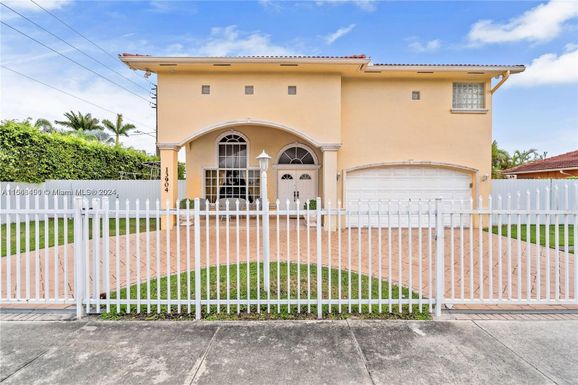 13904 SW 18th Ter, Miami FL 33175