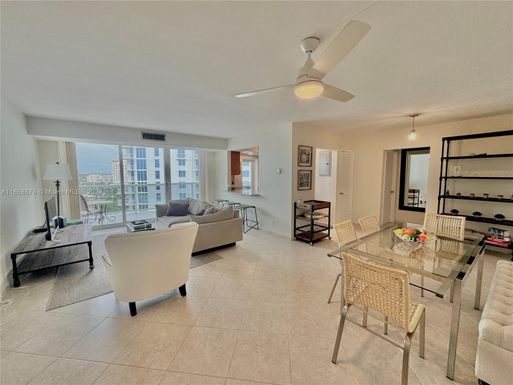 2715 N Ocean Blvd # 10B, Fort Lauderdale FL 33308