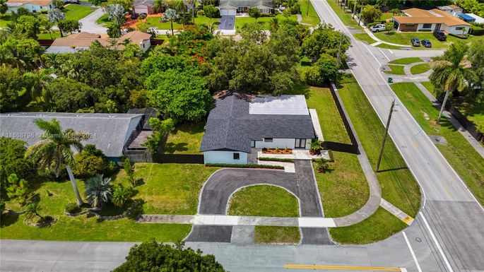 8705 SW 185th Ter, Cutler Bay FL 33157