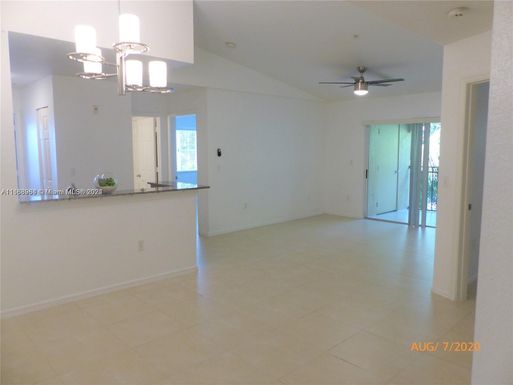 2548 Centergate Dr # 302, Miramar FL 33025