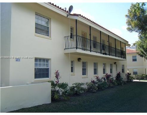 504 SW Santander Ave # 3, Coral Gables FL 33134