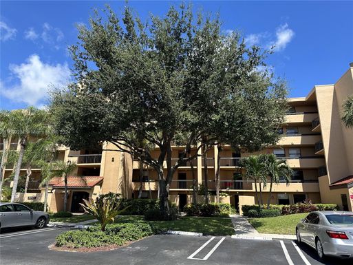 955 Dotterel Rd # 2108, Delray Beach FL 33444