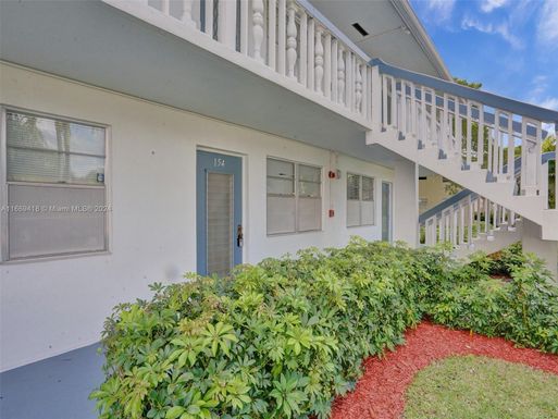 154 Markham H # 154, Deerfield Beach FL 33442