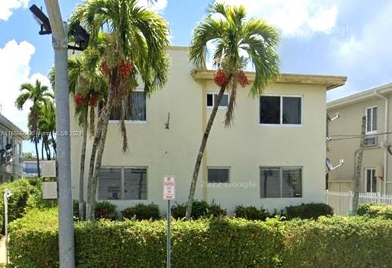 7711 Dickens Ave # 3, Miami Beach FL 33141