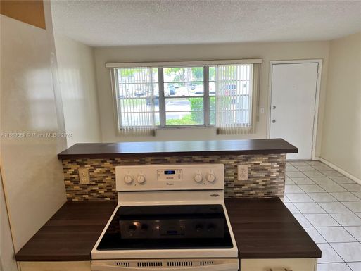 13250 SW 4th Ct # 110G, Pembroke Pines FL 33027