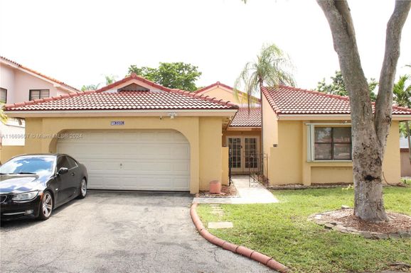 17320 NW 62nd Pl # 0, Hialeah FL 33015