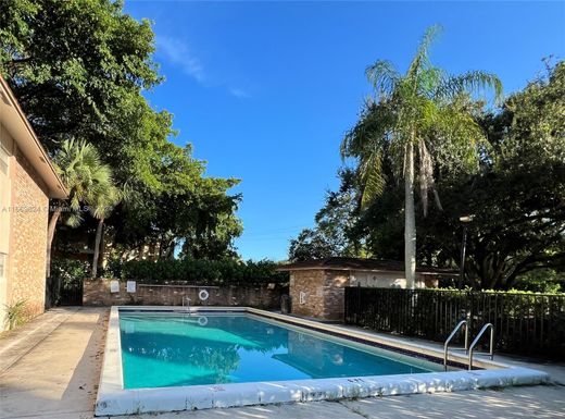 8315 Royal Palm Blvd # 201, Coral Springs FL 33065