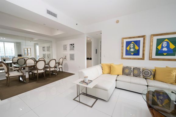 15901 Collins Ave # 1005, Sunny Isles Beach FL 33160