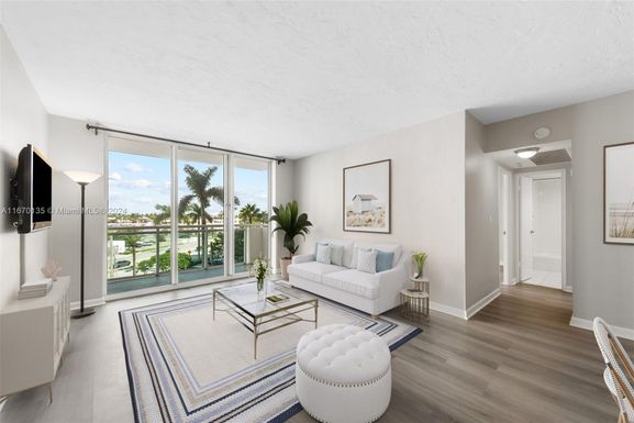 3001 S Ocean Dr # 429, Hollywood FL 33019