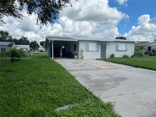 1905 SE 31St Street # 1905, Taylor Creek FL 34974